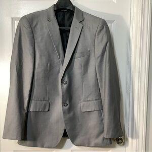 Men’s Angelo Rossi Charcoal suits  Blazer and pants size 40 R.